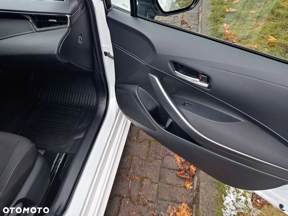 Toyota Corolla 1.8 Hybrid GPF Comfort - 23