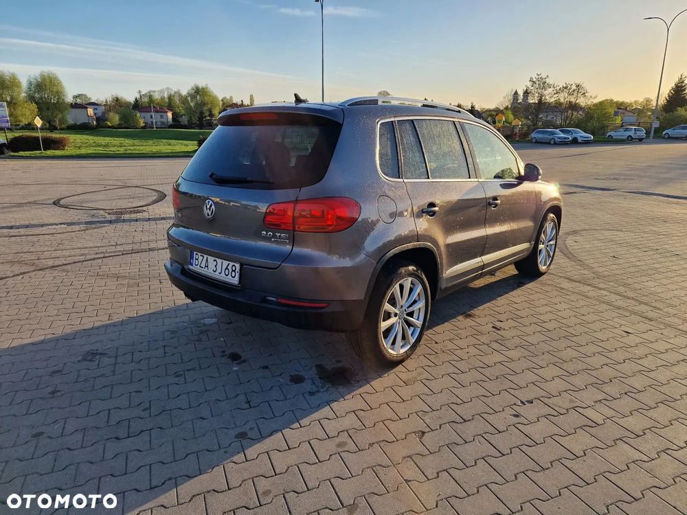 Volkswagen Tiguan - 4