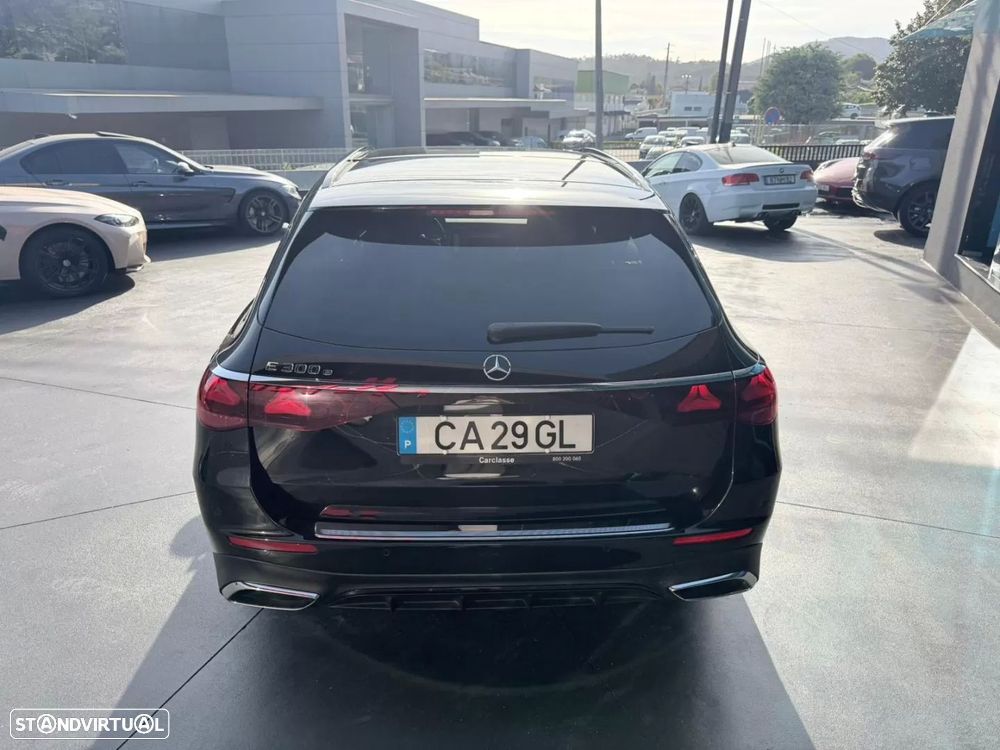 Mercedes-Benz E 300 e Station 9G-TRONIC AMG Line - 4