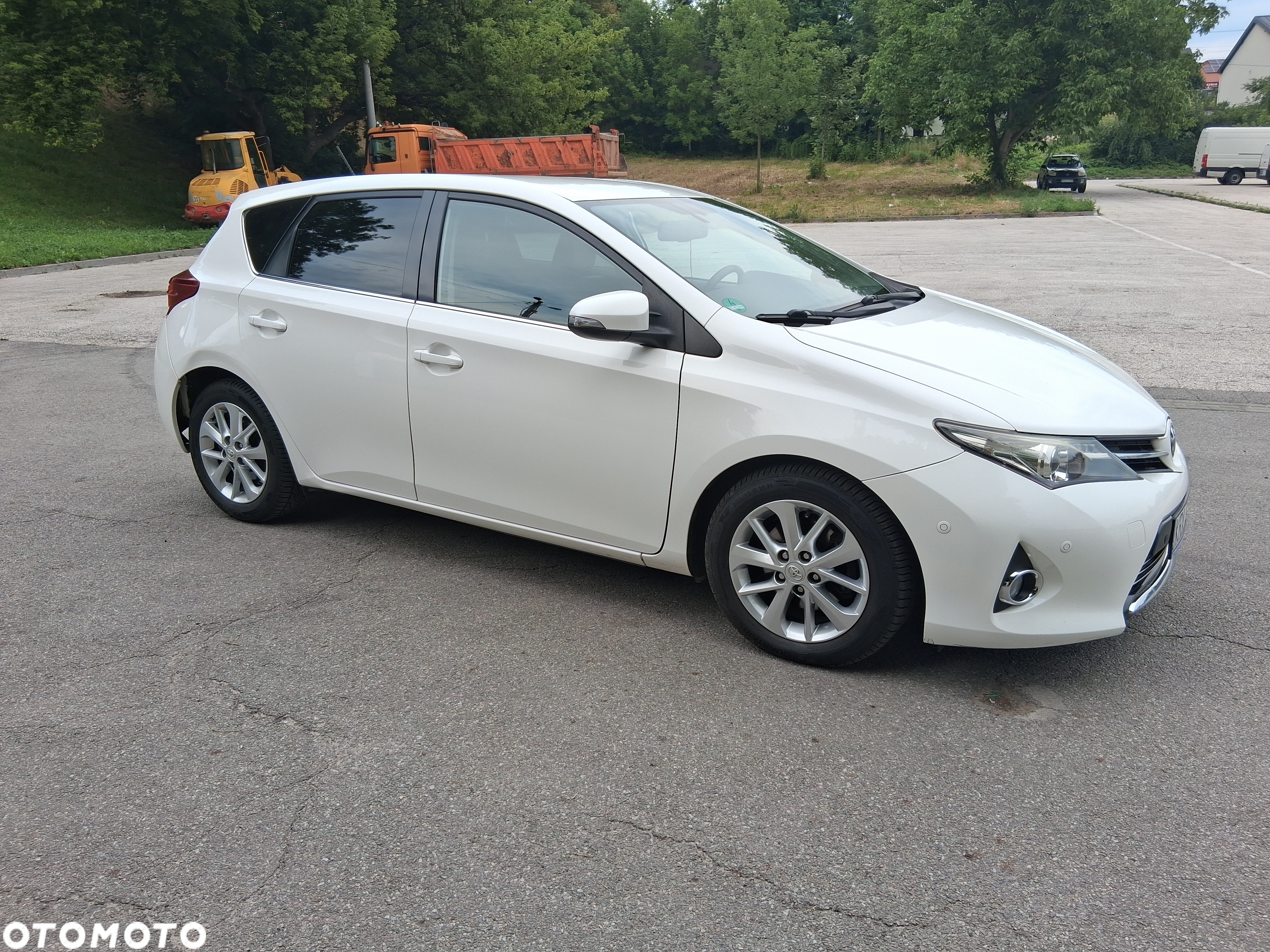 Toyota Auris 2.0 D-4D Dynamic - 4
