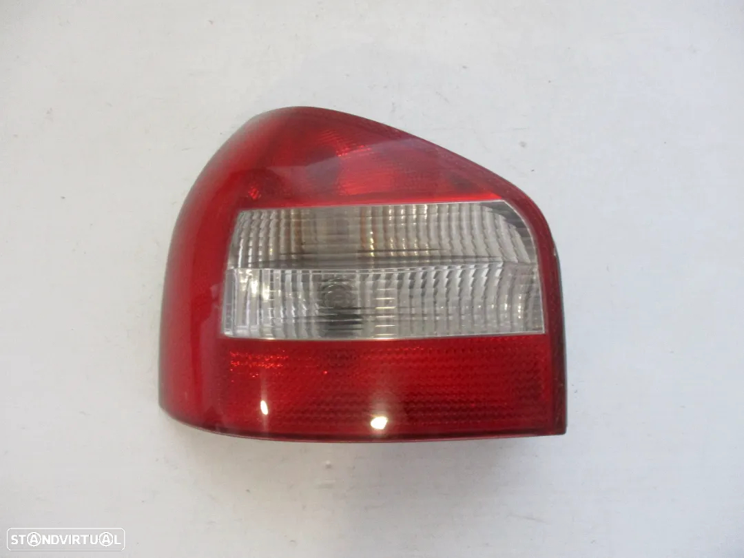 Farol Farolim Audi A3 Esquerdo 1997 a 2003 - 2