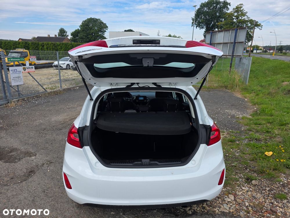 Ford Fiesta - 10