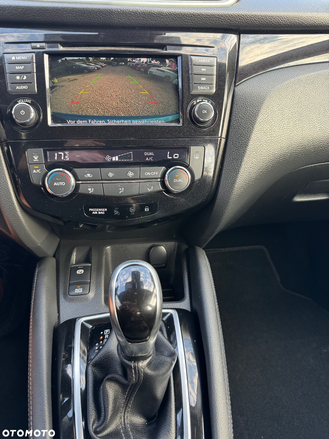 Nissan Qashqai - 32