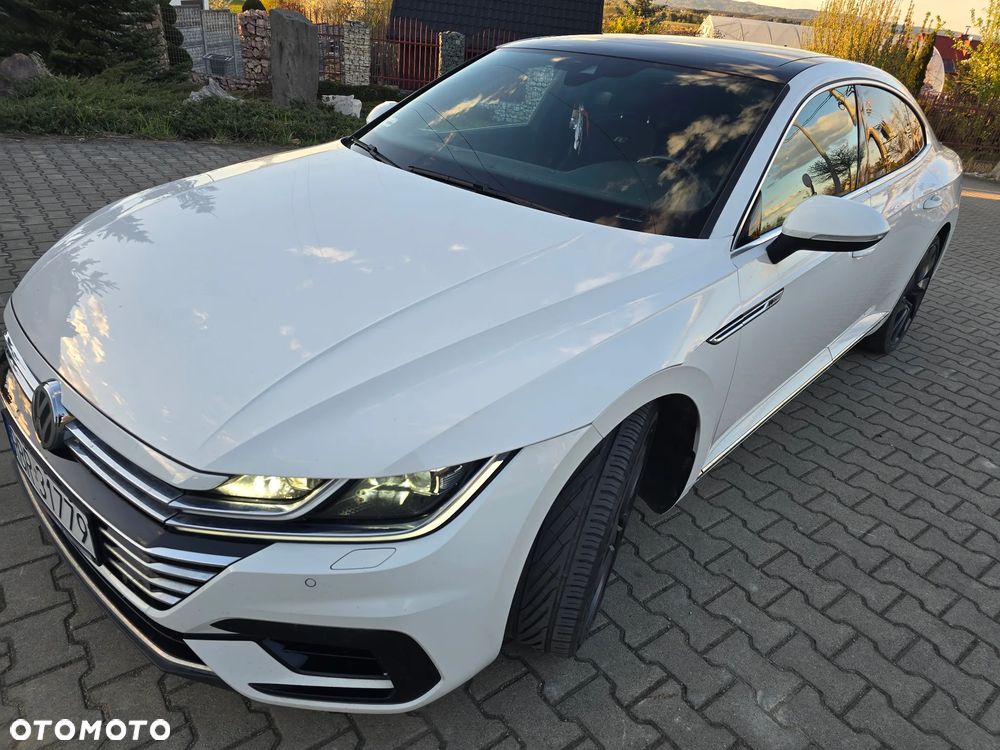 Volkswagen Arteon 2.0 TDI Bi-Turbo SCR 4Mot R-Line DSG - 9