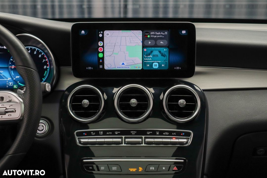 Mercedes-Benz GLC 300 e 4Matic 9G-TRONIC AMG Line Plus - 38