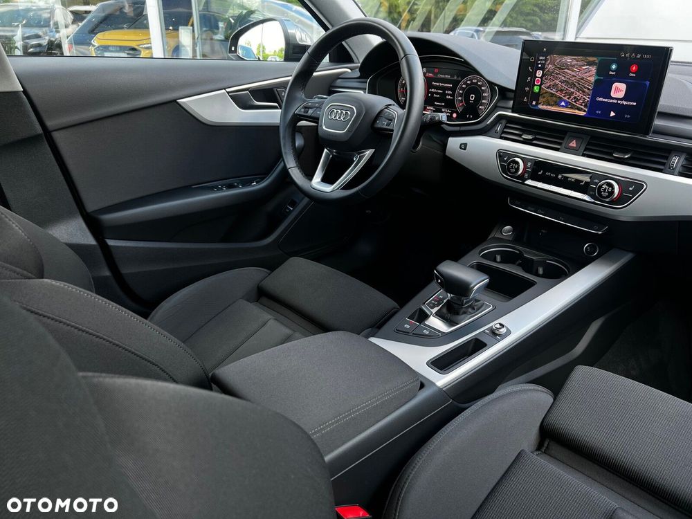 Audi A4 Avant 35 TFSI mHEV S Line S tronic - 13