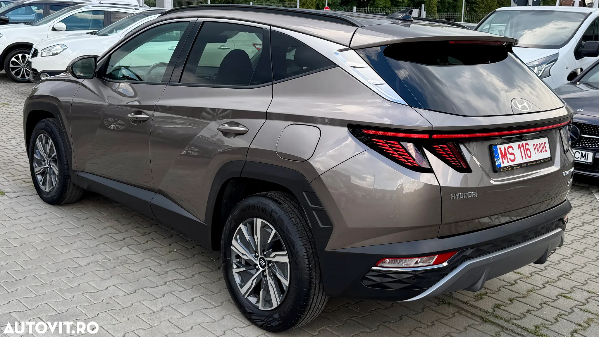 Hyundai Tucson - 4