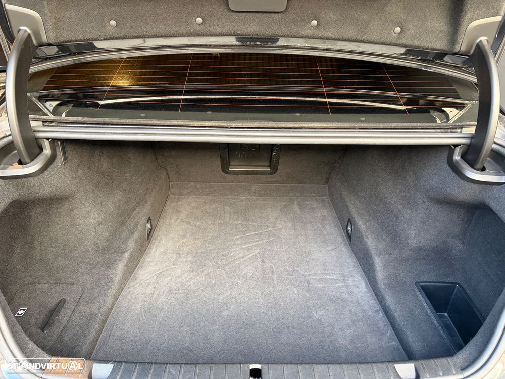 BMW 730 d Pack M Auto - 19