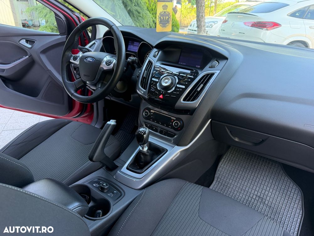 Ford Focus 1.0 EcoBoost Start-Stopp-System SYNC Edition - 21