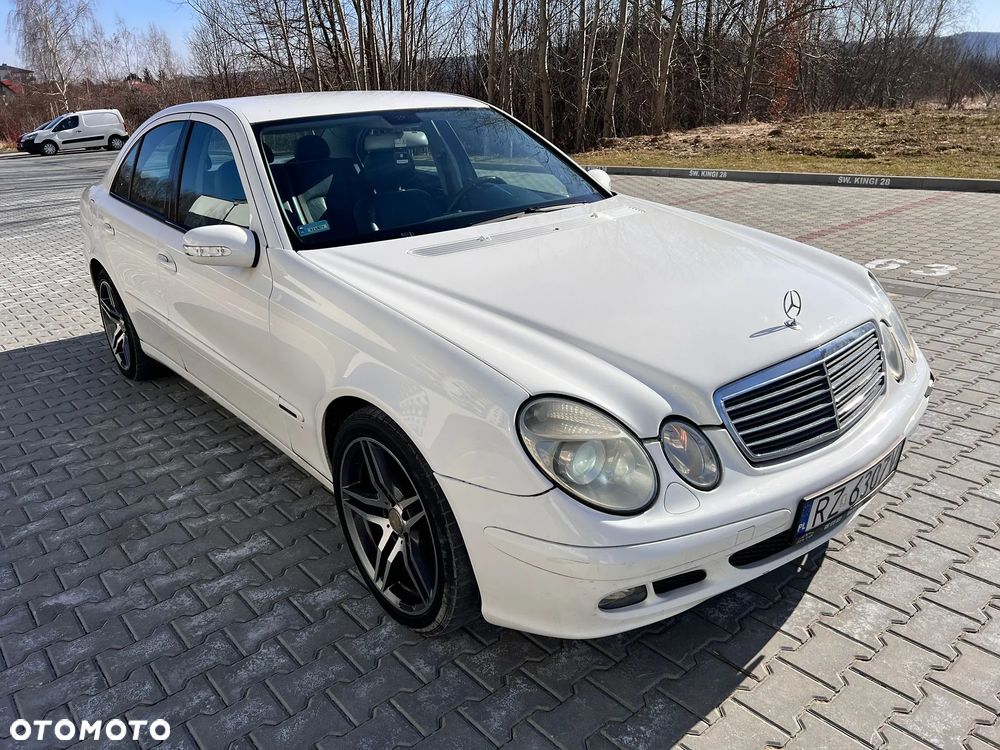 Mercedes-Benz Klasa E 280 CDI T Elegance - 31