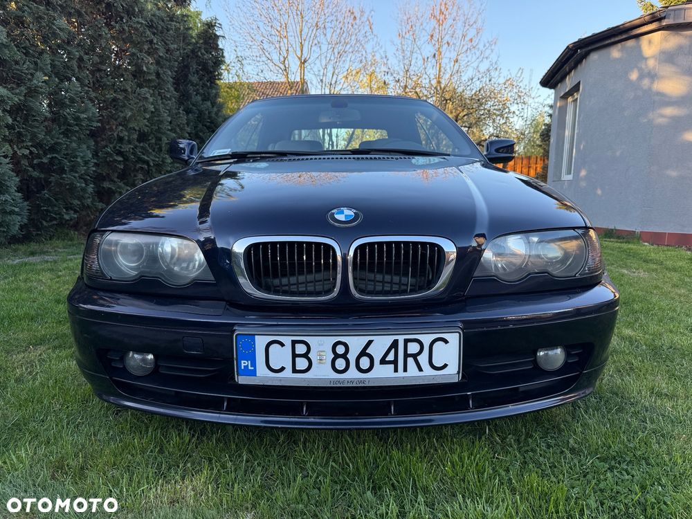 BMW Seria 3 325i - 4
