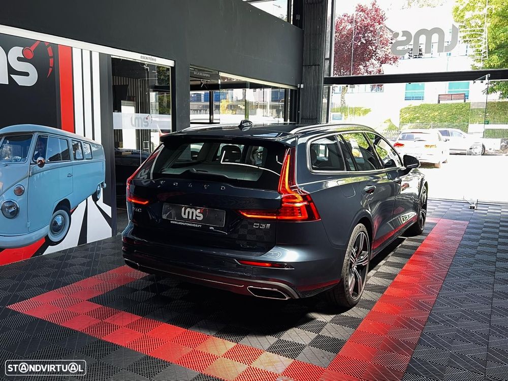 Volvo V60 2.0 D3 Inscription Geartronic - 12