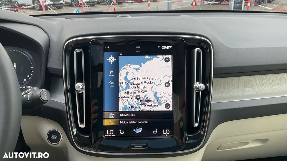 VOLVO XC40 2022 — imagine 26