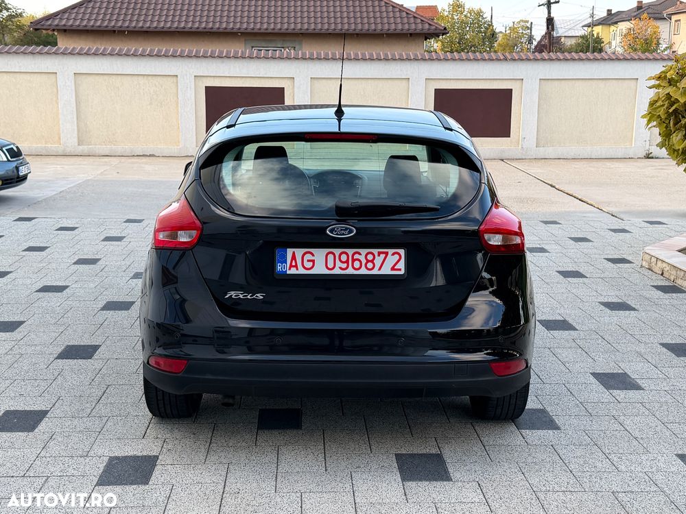 Ford Focus 1.5 TDCi Titanium - 10