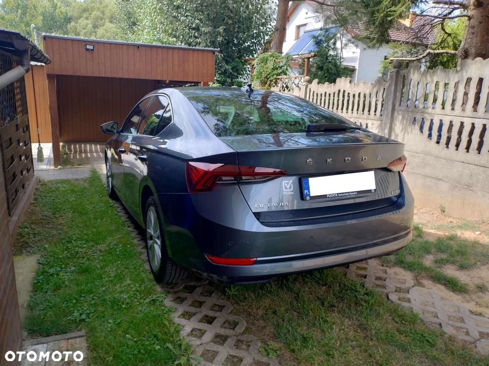 Skoda Octavia 1.5 TSI ACT Ambition DSG - 2