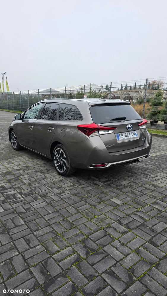 Toyota Auris 1.8 VVT-i Hybrid Automatik Touring Sports Executive - 3