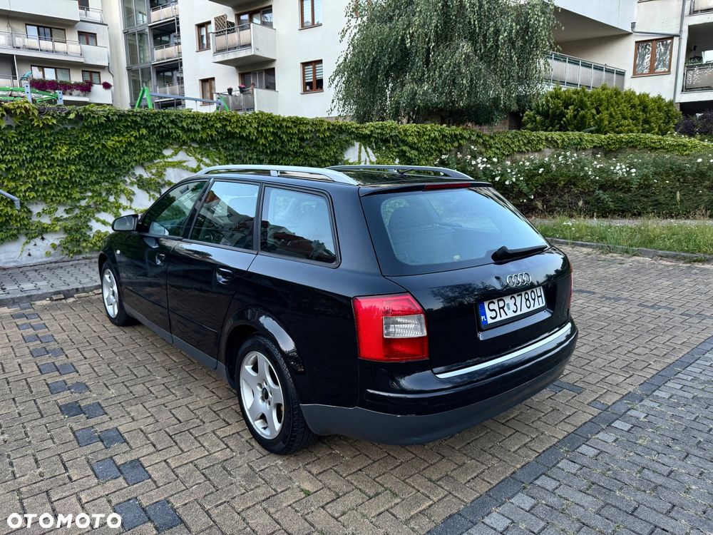 Audi A4 Avant - 14