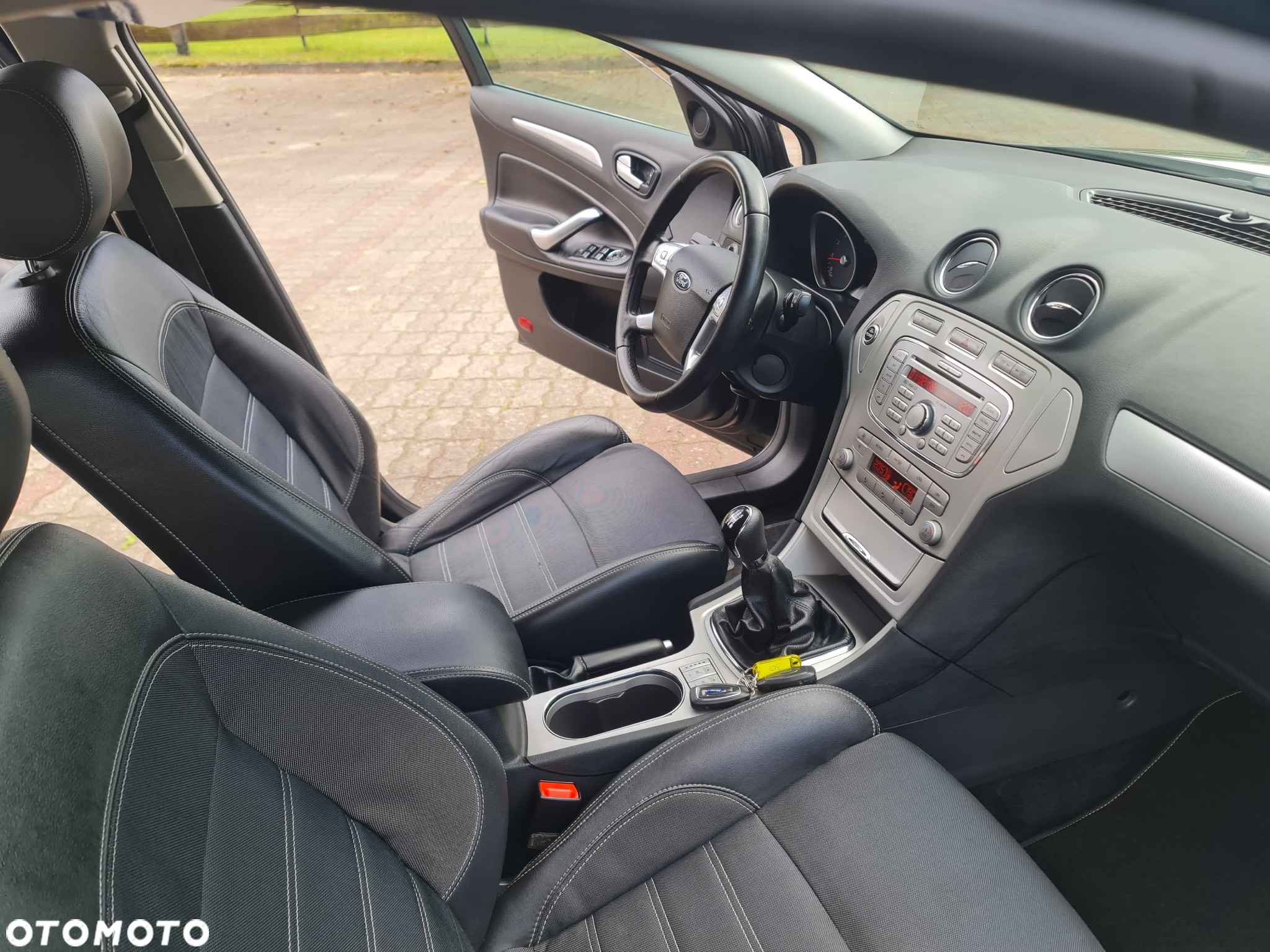 Ford Mondeo 1.6 Titanium - 9