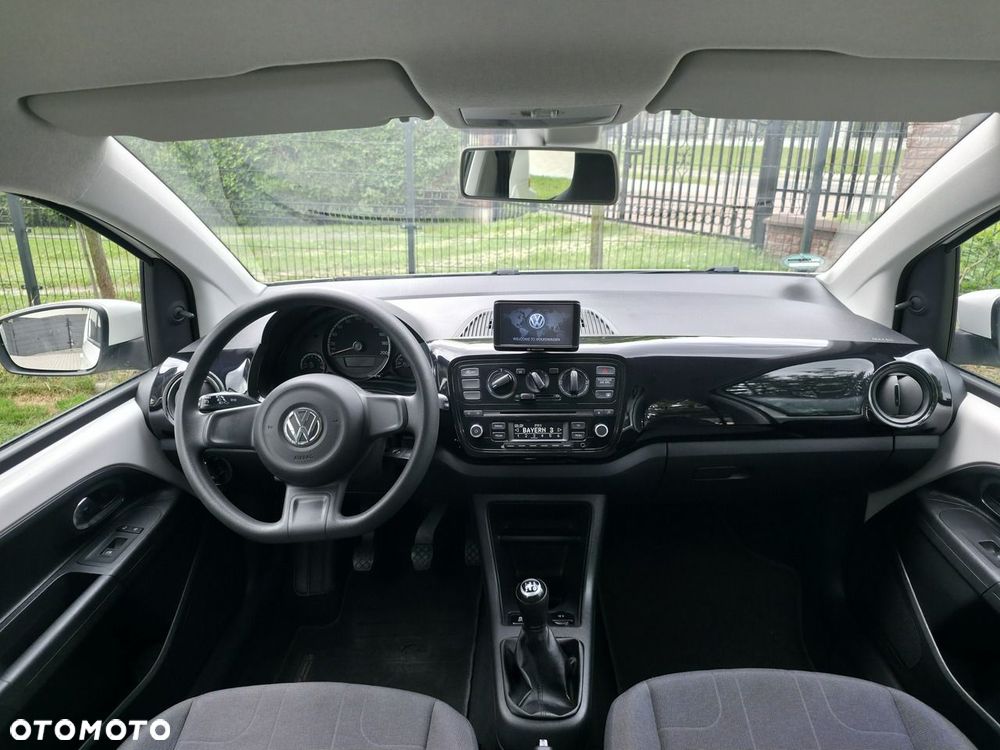 Volkswagen up! - 10