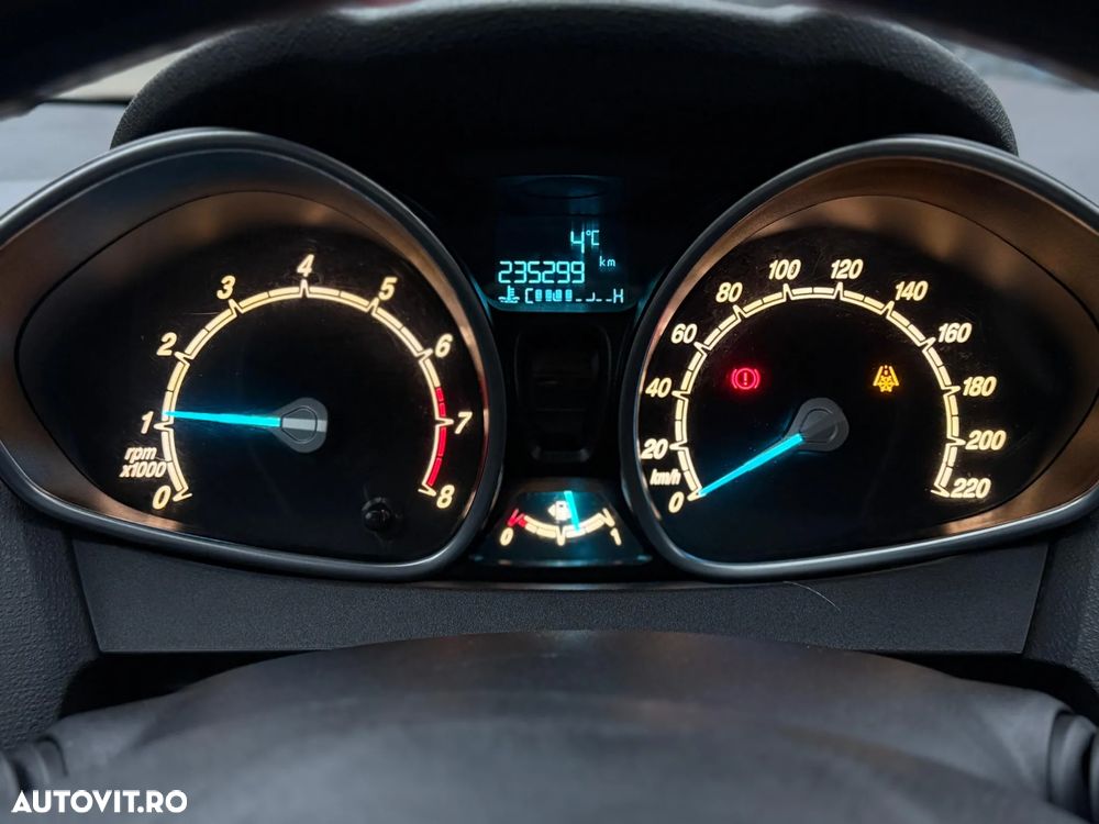 Ford Fiesta 1.25i Trend - 5