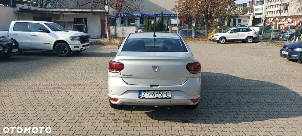 Dacia Logan - 4