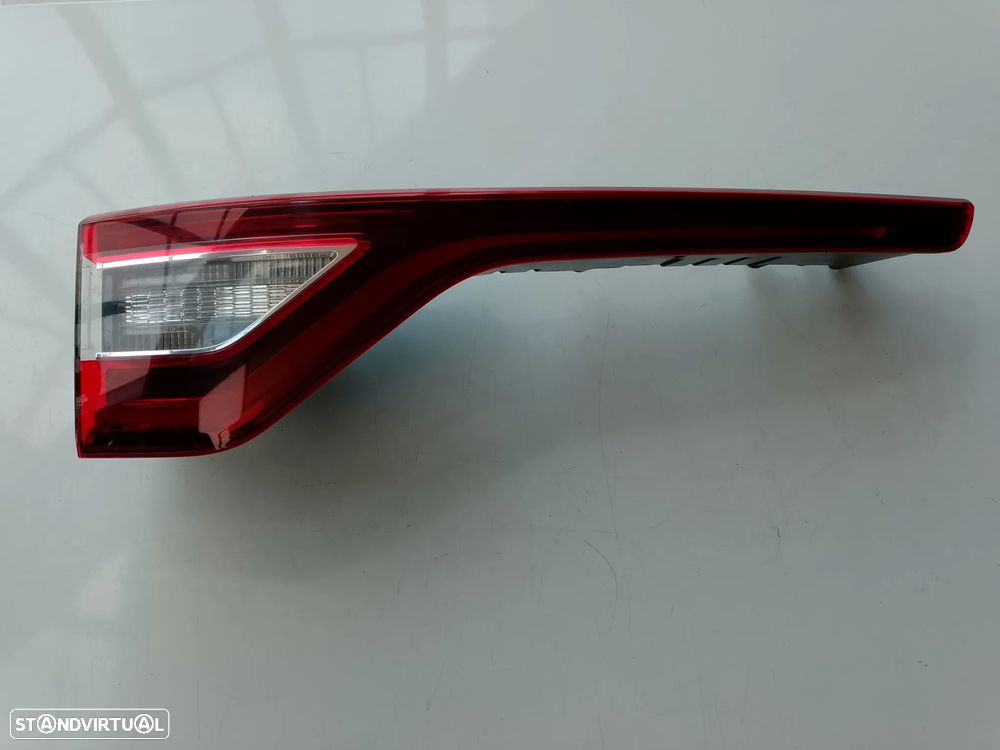 FAROLIM ESQUERDO MALA RENAULT MEGANE IV SW / 265554693R