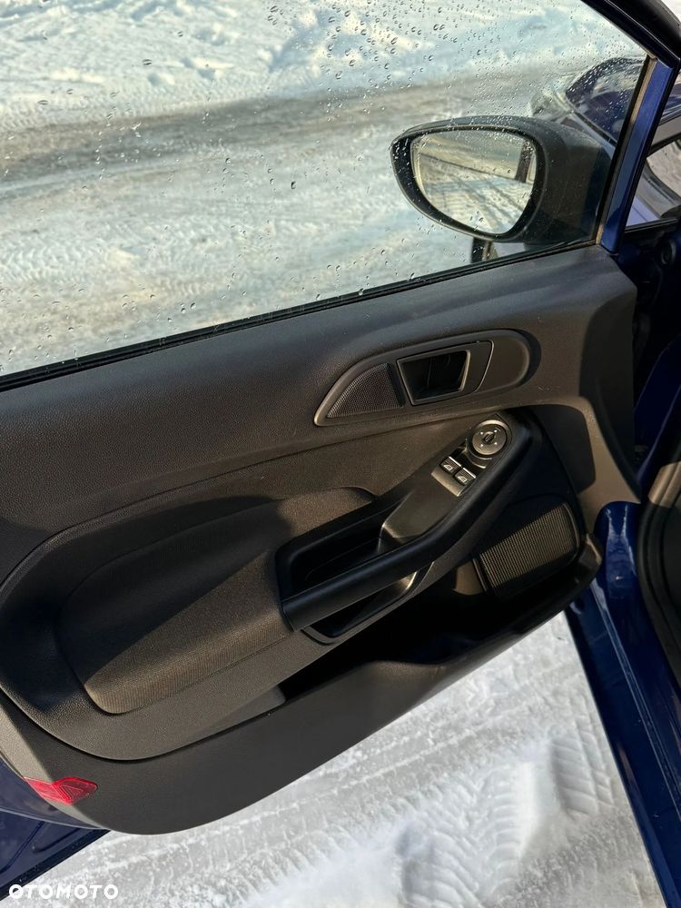 Ford Fiesta 1.25 Ambiente - 9