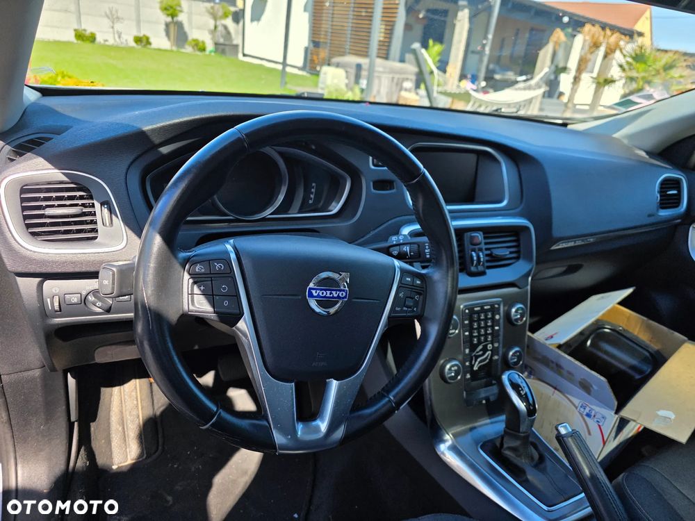 Volvo V40 Cross Country D2 Powershift Ocean Race - 14