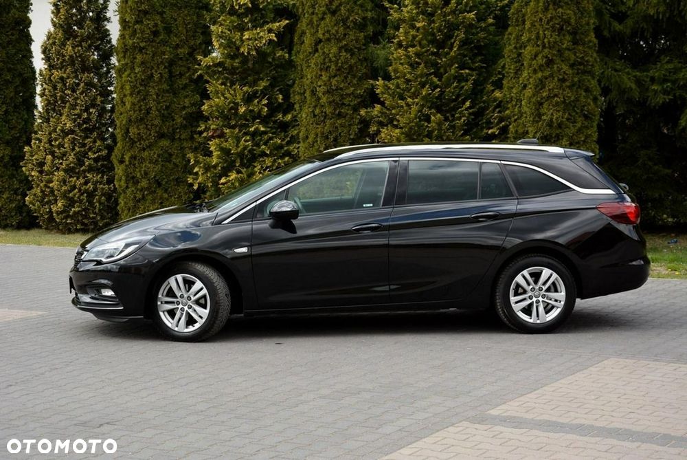 Opel Astra 1.4 T Dynamic - 12