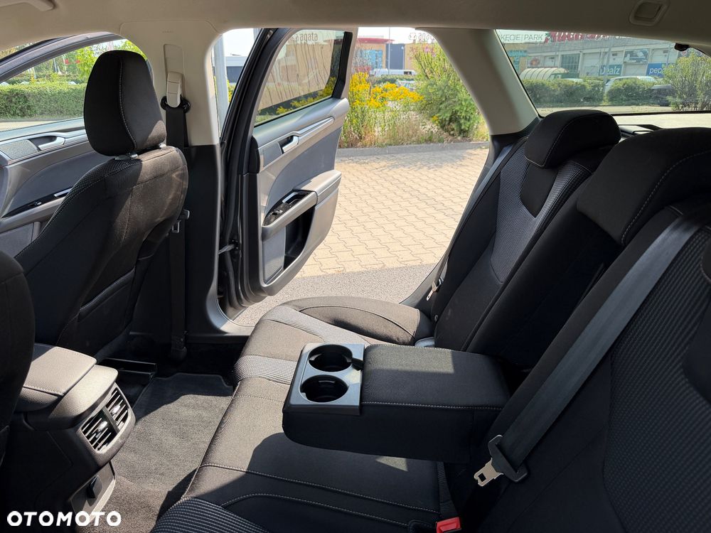 Ford Mondeo 2.0 EcoBlue Titanium - 22