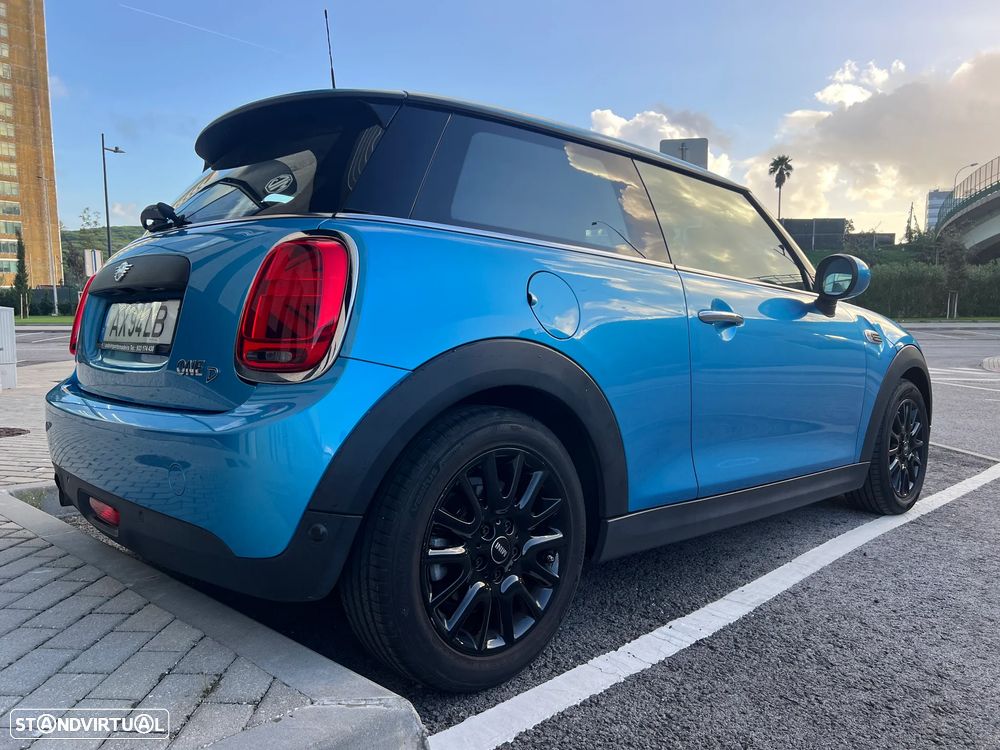 MINI 3 Portas One D - 4