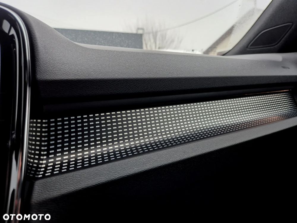 Volvo XC 40 T4 Recharge DKG RDesign - 19