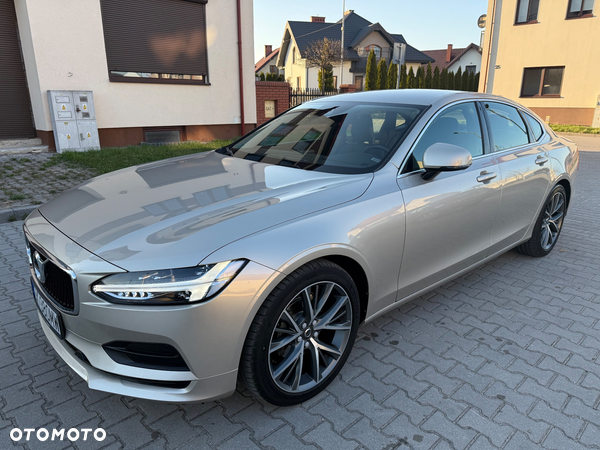 Volvo S90 D4 Momentum