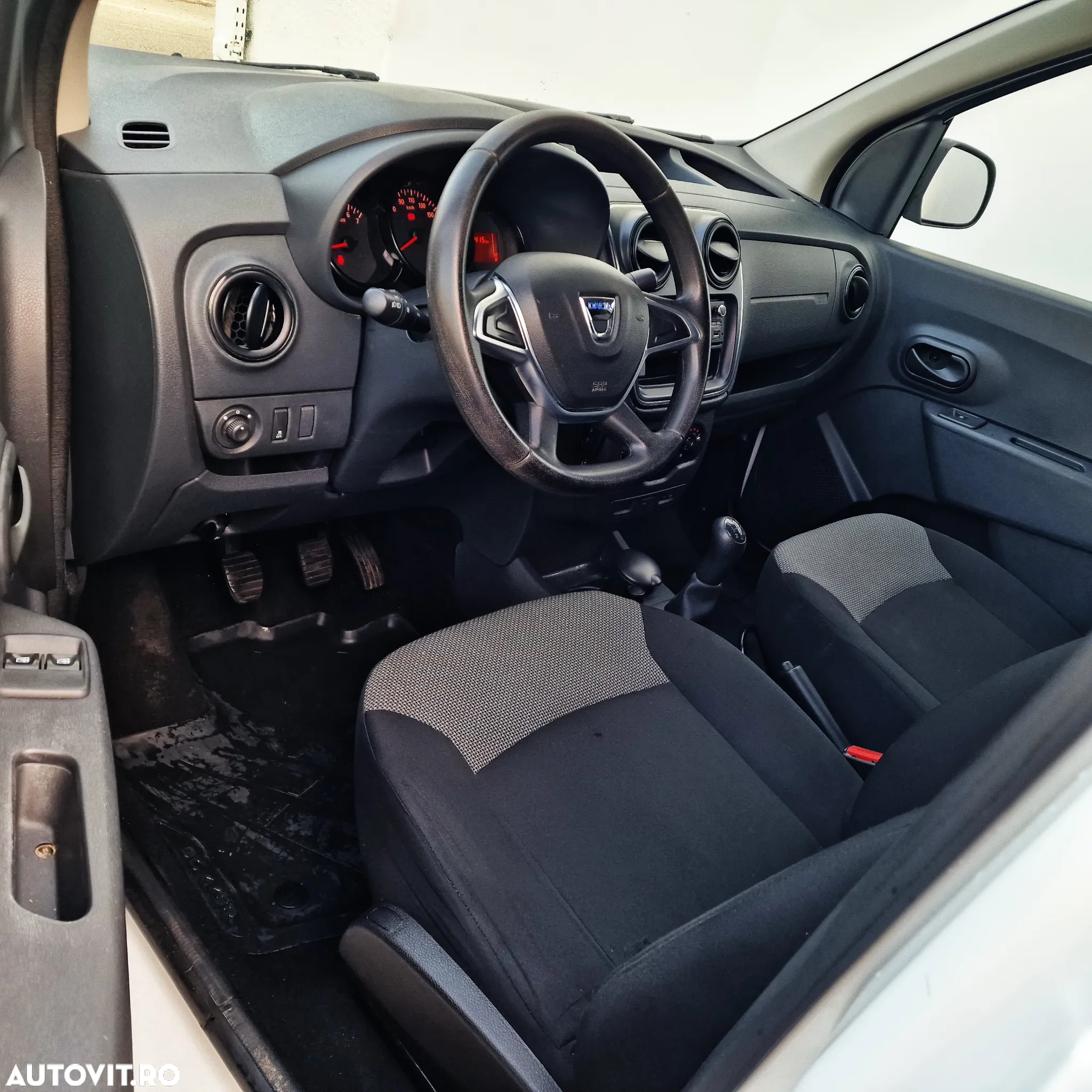 Dacia Dokker 1.5 Blue dCi Laureate - 10