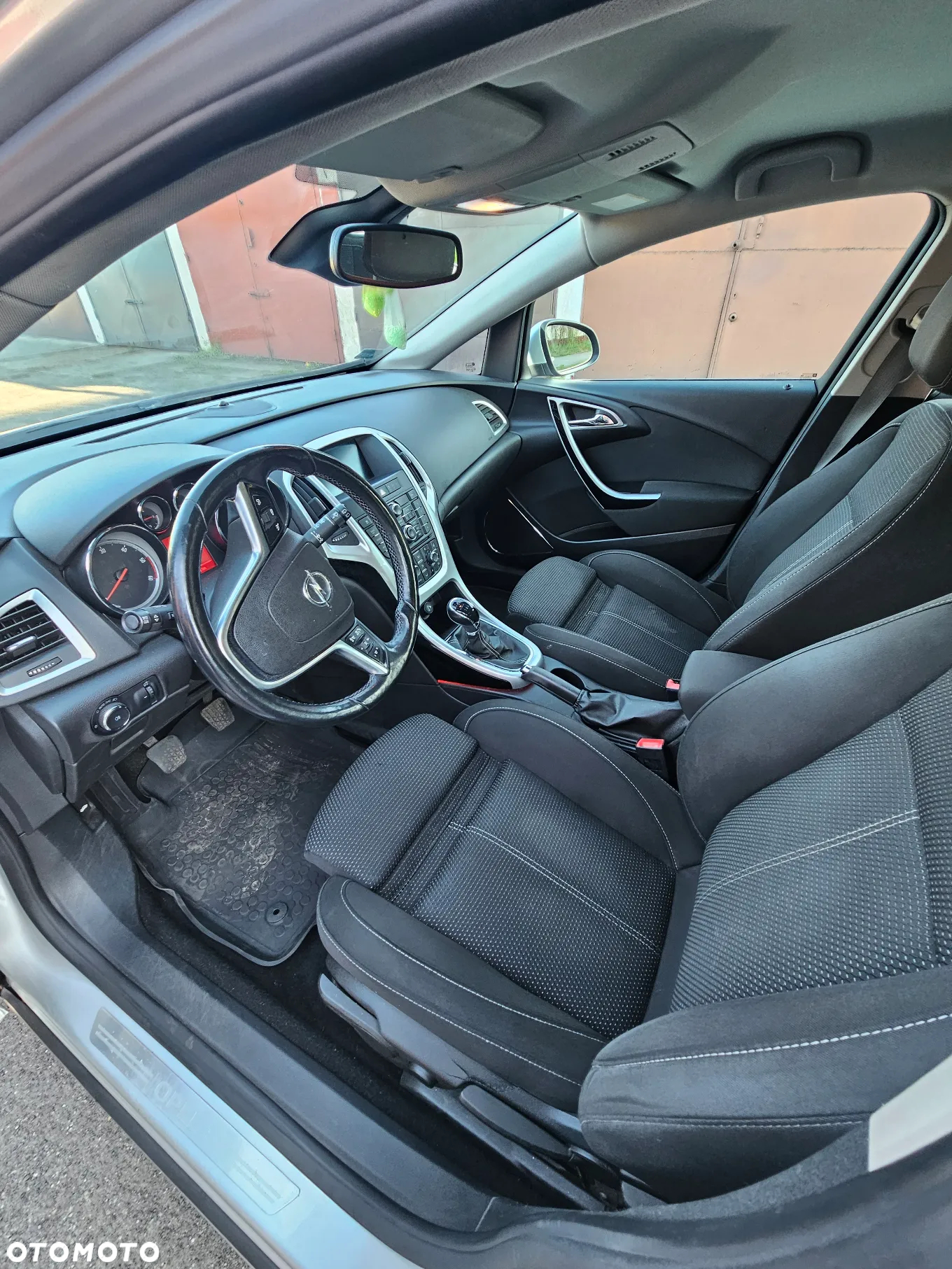 Opel Astra 1.7 CDTI DPF Cosmo - 8
