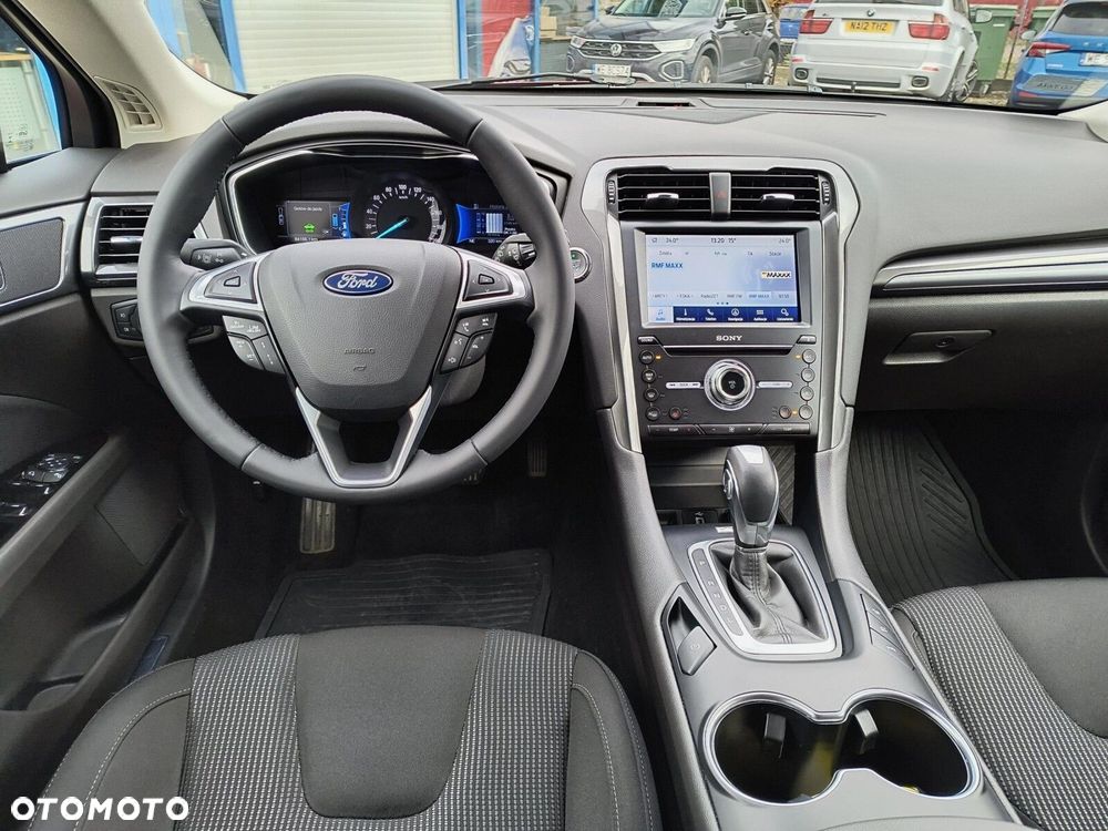 Ford Mondeo - 13