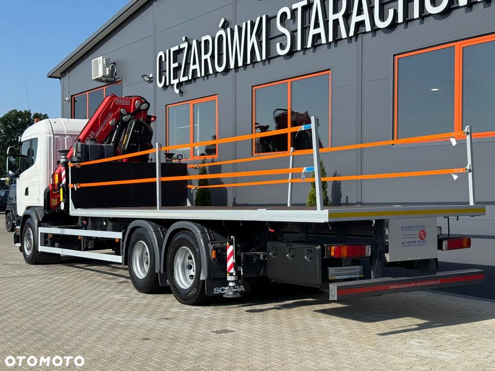 Scania SCANIA G 320 // 6x2 6x4 // platforma z żurawiem FASSI F425RA.2.24 - 5
