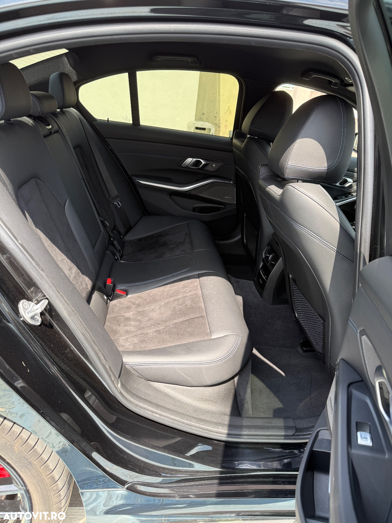 BMW Seria 3 330e xDrive Aut. M Sport - 17