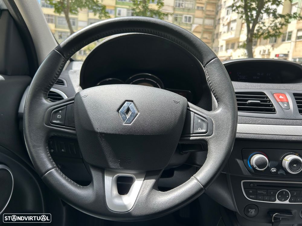 Renault Mégane 1.5 dCi Dynamique - 16