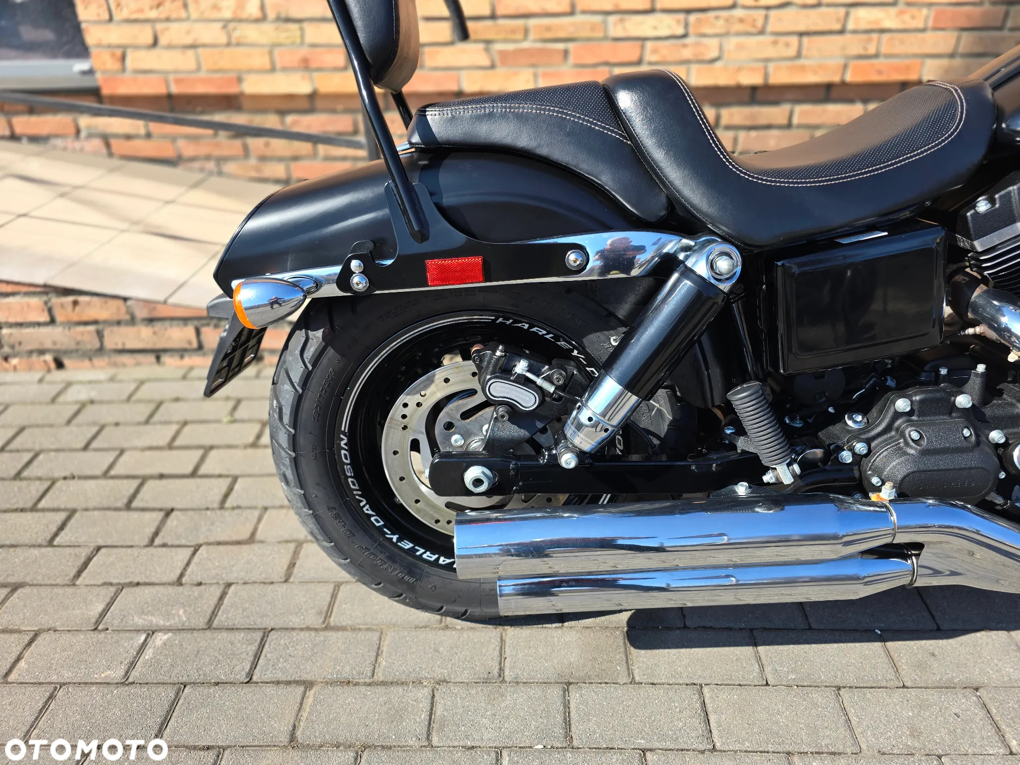 Harley-Davidson Dyna Fat Bob - 6