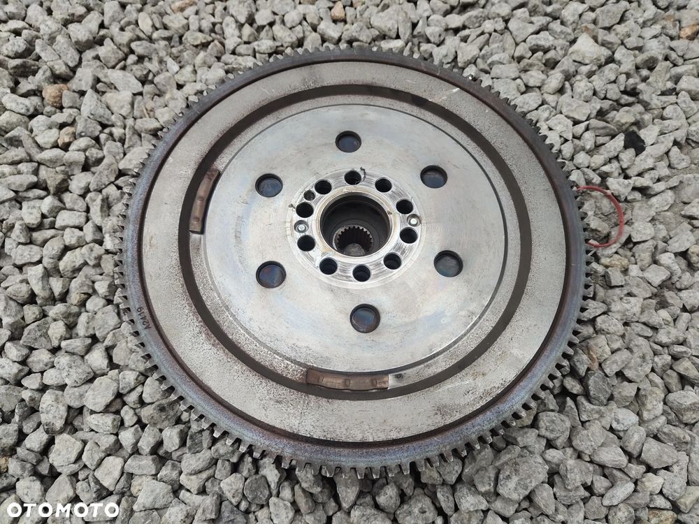 Audi a6 C6 2.7 tdi Koło Zamachowe Multitronic 059105317g - 3