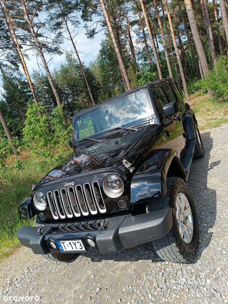 Jeep Wrangler 3.6 Unlim Sahara - 27