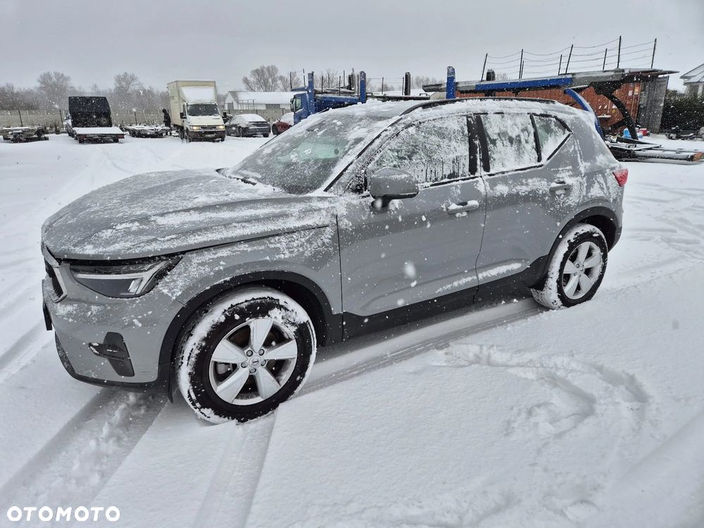 Volvo XC 40 - 24