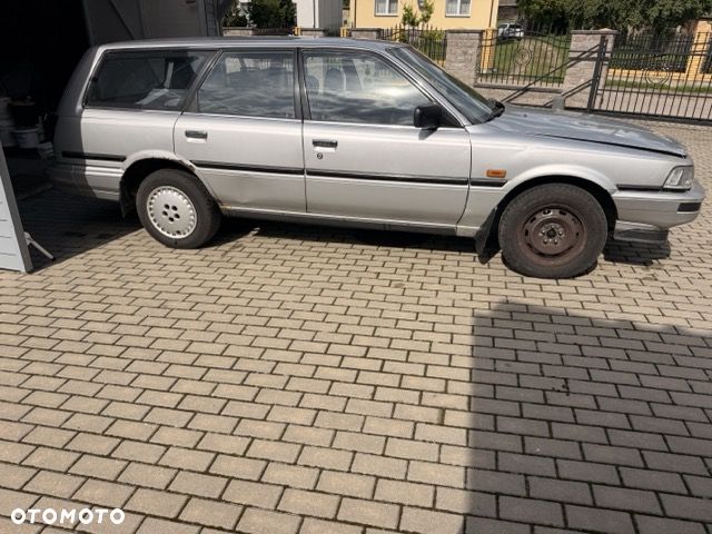 Toyota Camry - 28