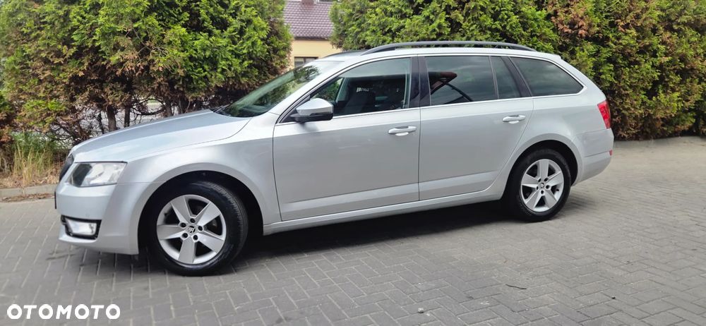 Skoda Octavia 1.6 TDI DPF Ambiente - 6