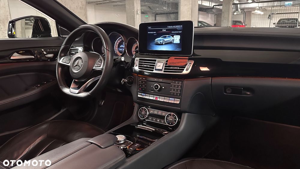 Mercedes-Benz CLS 350 d 4Matic 9G-TRONIC - 32