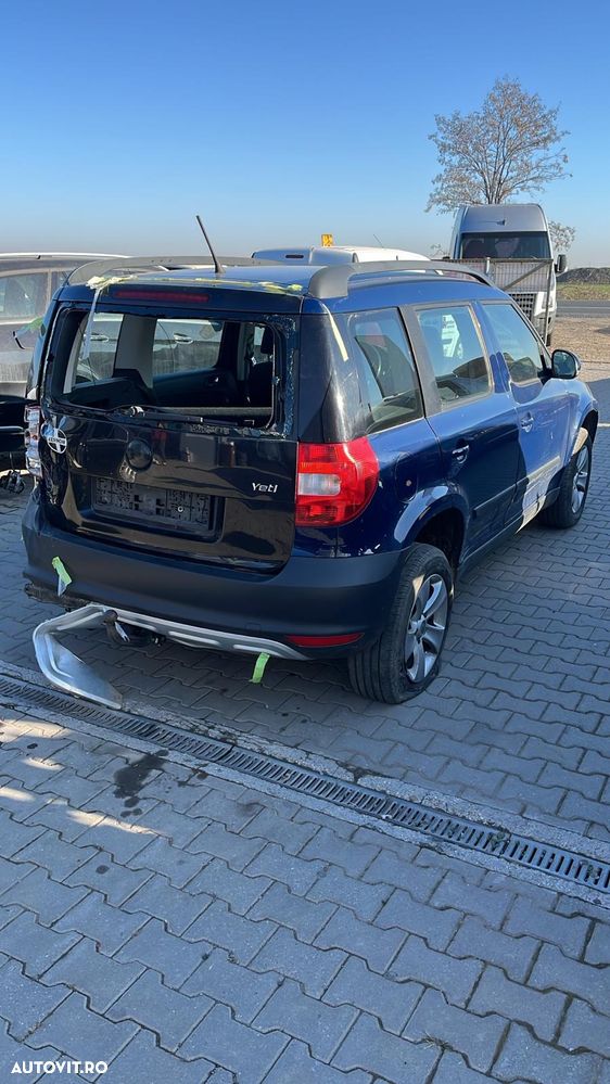 Dezmembram Skoda Yeti 2.0 TDI 4X4 automat din 2012 - 3