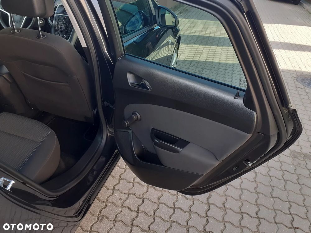 Opel Astra 1.4 Turbo - 17