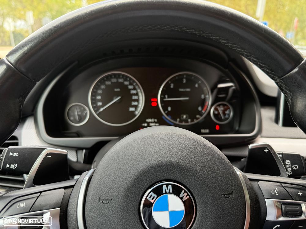 BMW X5 25 d sDrive Pack M - 39