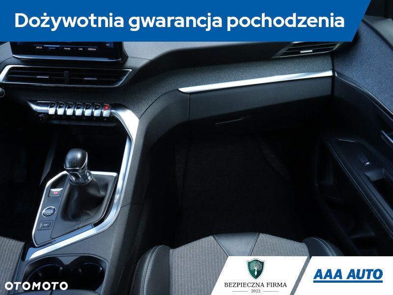 Peugeot 3008 - 10